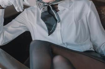 不下载白不下载！Son Ye Eun的‘LOOZY-Halloqueen’全集，感觉生活不带点色彩都不行！